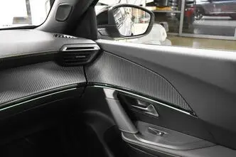 Peugeot 2008, электричество, автомат, передний привод