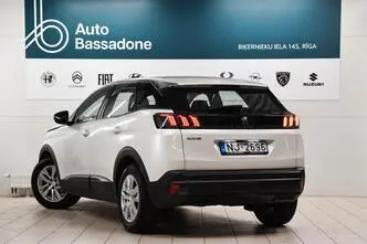 Peugeot 3008, дизель, автомат, передний привод