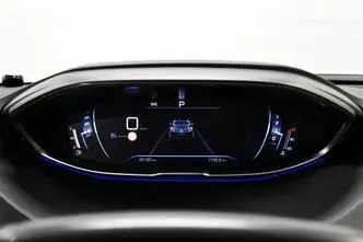 Peugeot 3008, дизель, автомат, передний привод
