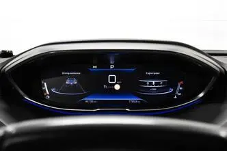 Peugeot 3008, дизель, автомат, передний привод