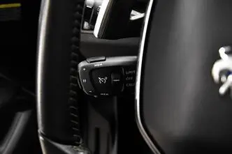 Peugeot 3008, дизель, автомат, передний привод