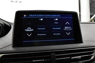 Peugeot 3008, бензин, автомат, передний привод