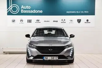 Peugeot 308, бензин, автомат, передний привод
