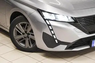 Peugeot 308, бензин, автомат, передний привод
