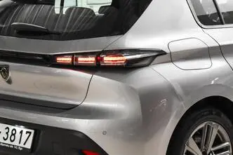 Peugeot 308, бензин, автомат, передний привод