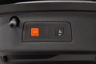 Peugeot, дизель, автомат, передний привод