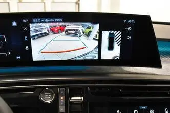 Peugeot 3008, hübriid, automaat, esivedu