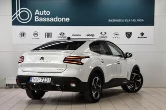 Citroën C4 X, бензин, автомат, передний привод