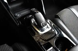 Peugeot 2008, diisel, automaat, esivedu