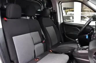 Fiat Doblo, дизель, механическая, передний привод