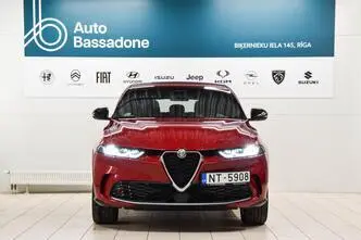 Alfa Romeo Tonale, hübriid, automaat, esivedu