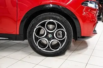 Alfa Romeo Tonale, hübriid, automaat, esivedu