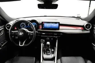 Alfa Romeo Tonale, hübriid, automaat, esivedu