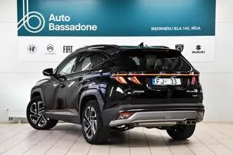 Hyundai Tucson, hybrid, automatic, four-wheel drive