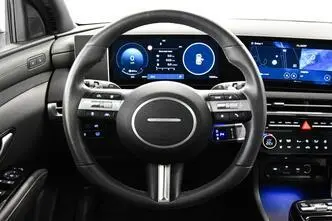 Hyundai Tucson, hybrid, automatic, four-wheel drive