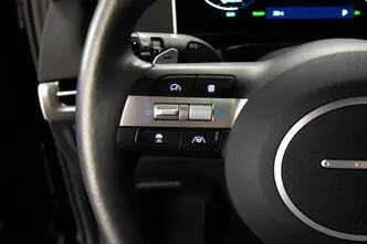 Hyundai Tucson, hybrid, automatic, four-wheel drive