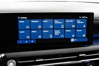 Hyundai Tucson, hybrid, automatic, four-wheel drive