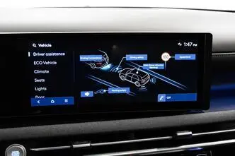 Hyundai Tucson, hybrid, automatic, four-wheel drive