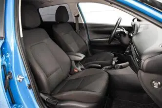 Hyundai i20, bensiin, automaat, esivedu
