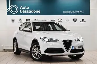 Alfa Romeo Stelvio, бензин, автомат, полный привод