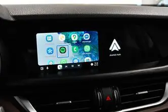 Alfa Romeo Stelvio, бензин, автомат, полный привод