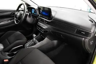 Hyundai i20, bensiin, automaat, esivedu