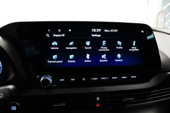 Hyundai i20, bensiin, automaat, esivedu