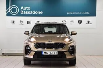 Kia Sportage, diesel, automatic, front-wheel drive