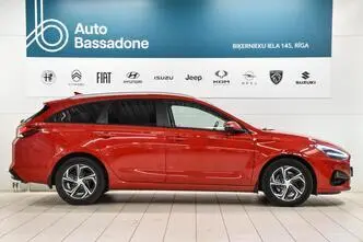 Hyundai i30, бензин, автомат, передний привод