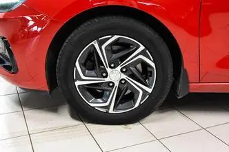 Hyundai i30, бензин, автомат, передний привод