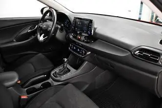 Hyundai i30, бензин, автомат, передний привод