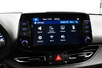 Hyundai i30, бензин, автомат, передний привод