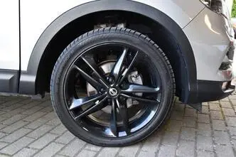Nissan Qashqai, bensiin, automaat