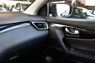 Nissan Qashqai, bensiin, automaat