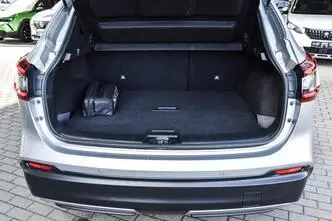 Nissan Qashqai, bensiin, automaat