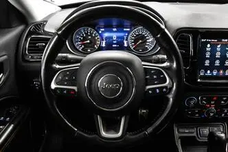 Jeep Compass, petrol, automatic, front-wheel drive