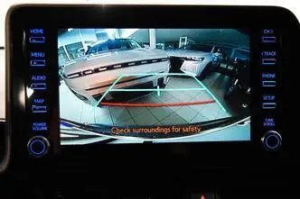 Toyota C-HR, hübriid, automaat, esivedu