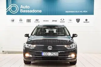 Volkswagen Passat, бензин, механическая, передний привод