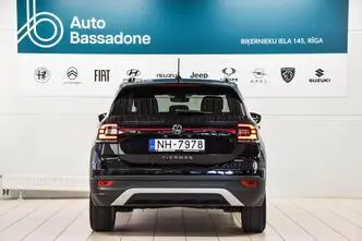 Volkswagen T-Cross, bensiin, automaat, esivedu