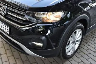 Volkswagen T-Cross, bensiin, automaat, esivedu