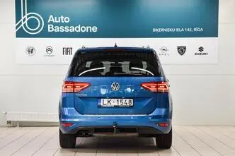 Volkswagen Touran, petrol, automatic