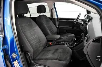 Volkswagen Touran, petrol, automatic
