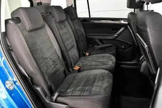 Volkswagen Touran, petrol, automatic
