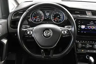 Volkswagen Touran, petrol, automatic