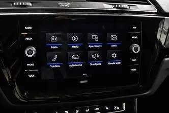 Volkswagen Touran, petrol, automatic