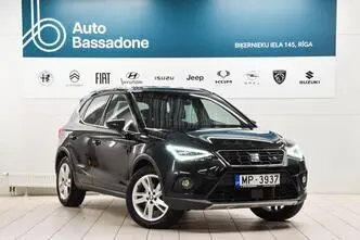 SEAT Arona, petrol, automatic, front-wheel drive