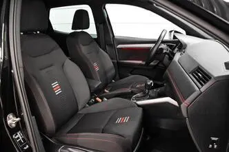 SEAT Arona, petrol, automatic, front-wheel drive
