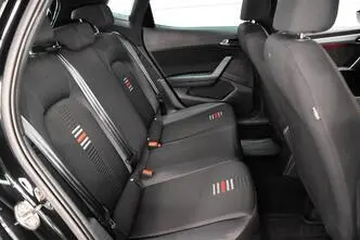 SEAT Arona, petrol, automatic, front-wheel drive