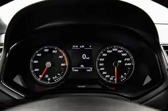 SEAT Arona, petrol, automatic, front-wheel drive