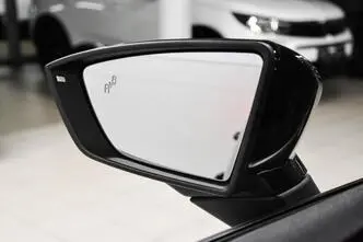 SEAT Arona, petrol, automatic, front-wheel drive